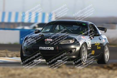 media/Mar-16-2025-CalClub SCCA (Sun) [[e72803ec8c]]/Group 2/Qualifying (Turn 1)/